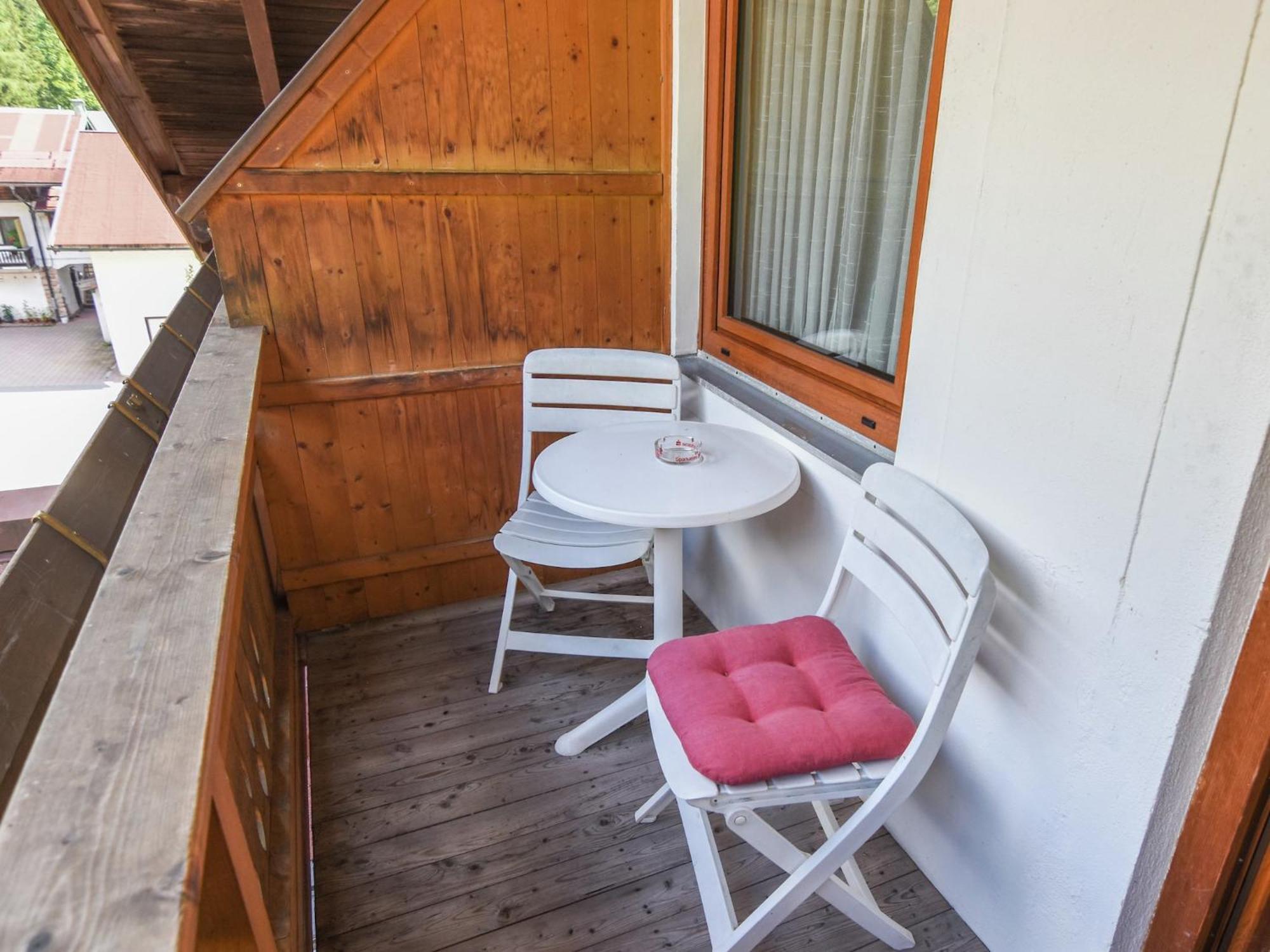 Pleasant Apartment In Ruhpolding With Swimming Pool Esterno foto