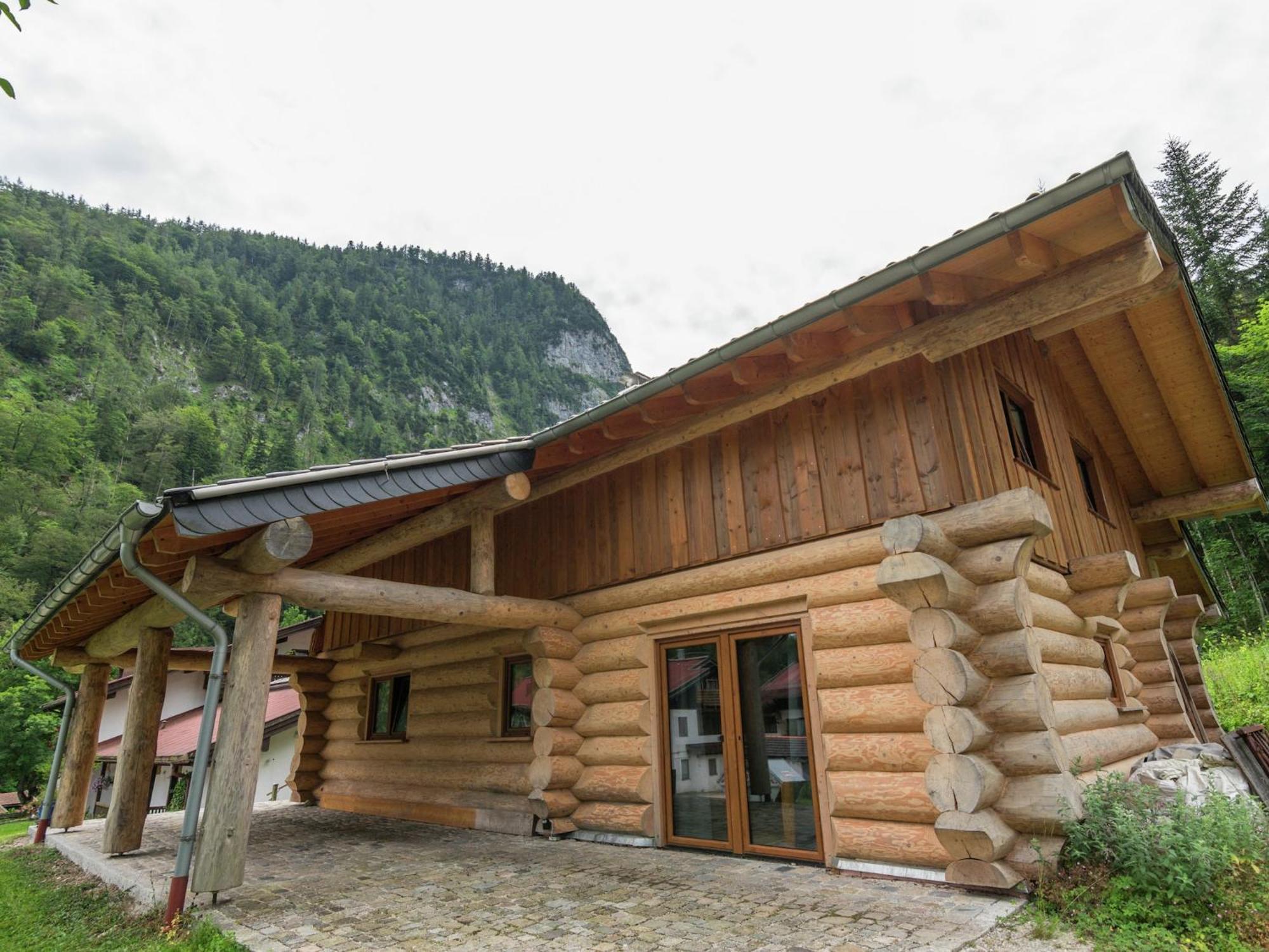 Pleasant Apartment In Ruhpolding With Swimming Pool Esterno foto